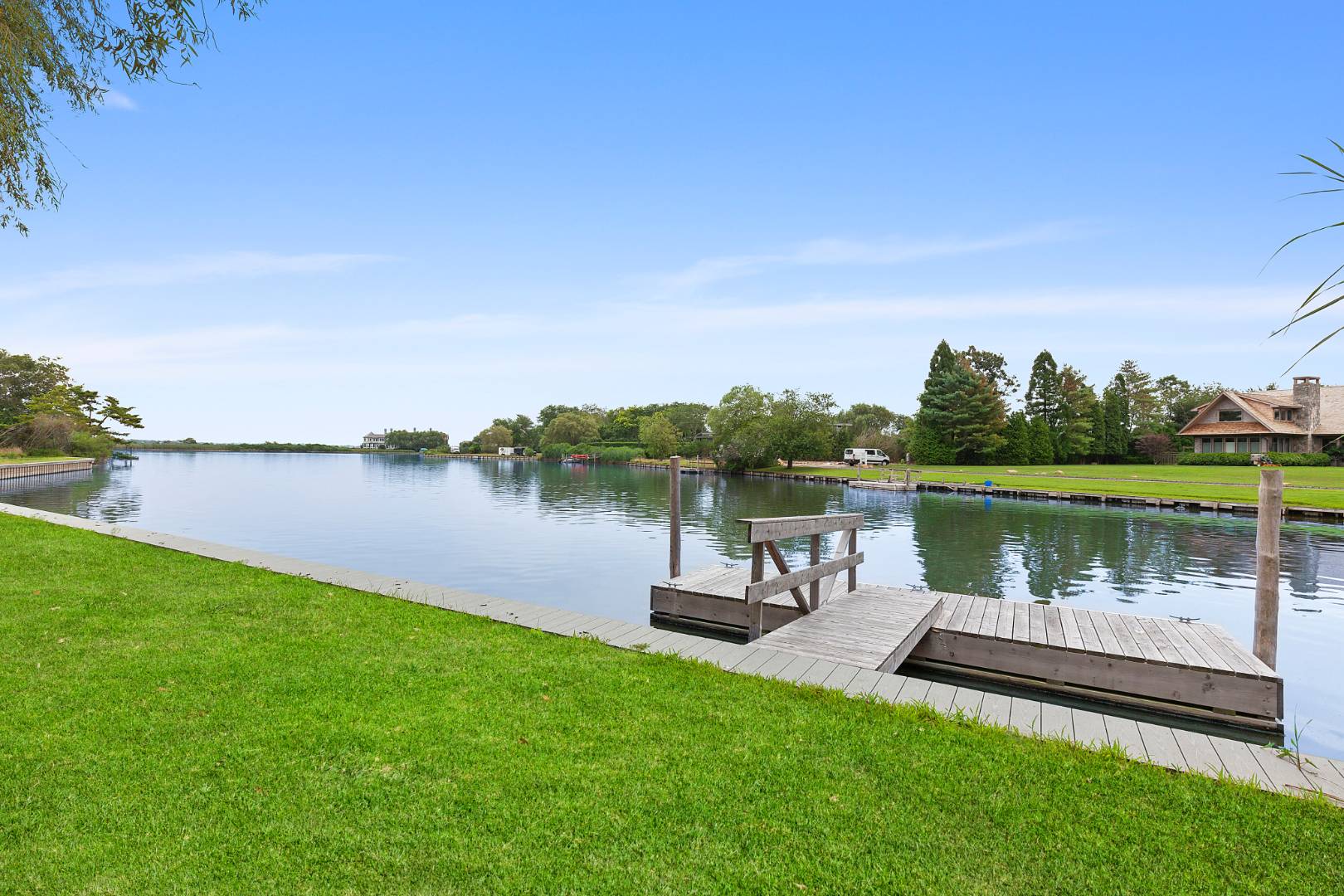 24 Holly Ln Ny Single Family Home For 销售